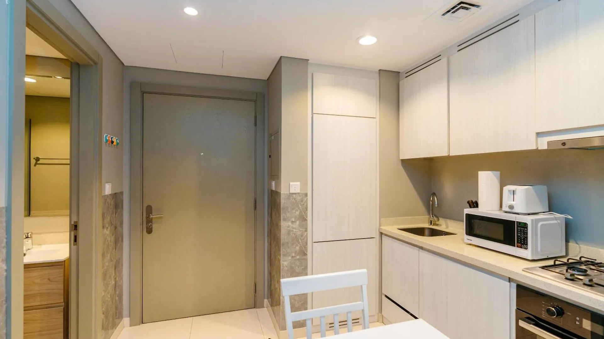 Apartment Layali - Elegant 1Br With Balcony & Canal Views Dubai