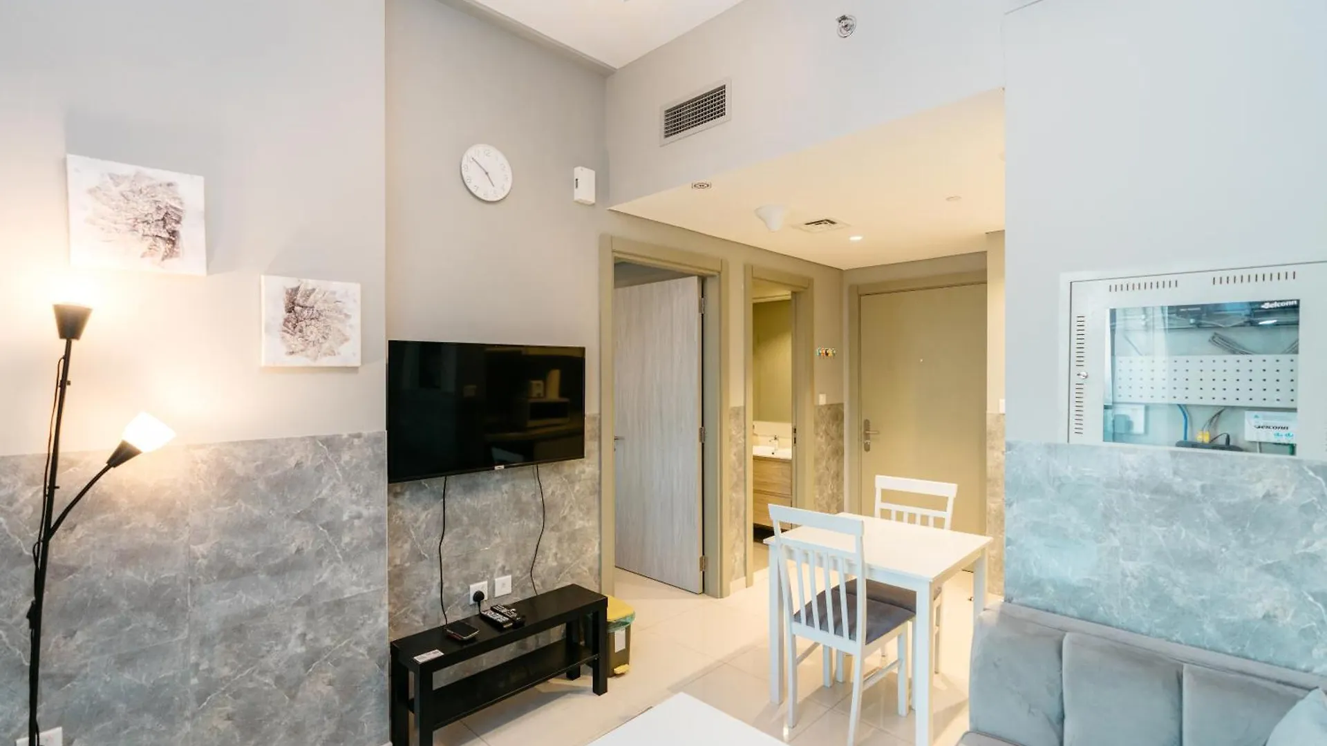 Layali - Elegant 1Br With Balcony & Canal Views Dubai